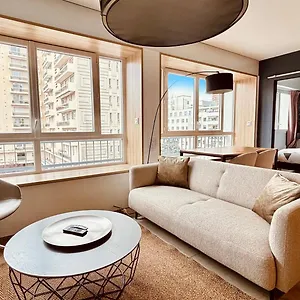 https://lost-inn-lyon-mazenod-entre-centre-ville-et-gare-part.hotels-rhonealpes.com