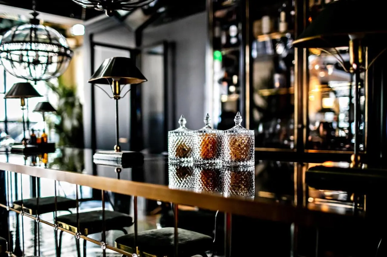 Monsieur George Hotel & Spa - Champs-Elysees Paris